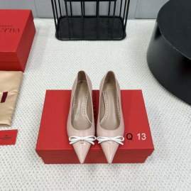 Picture of Valentino Shoes _SKUValentinosz35-405CMYM030620180